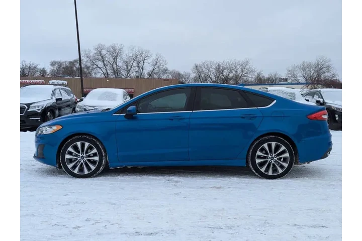 $15982 : 2020 Fusion SE image 9