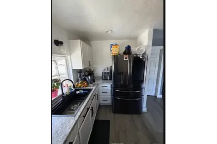 RENTO CASA  de 3 recámaras📍 image 3