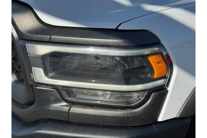 $33669 : Ram 2500 2019 4x4 Power Wago image 9