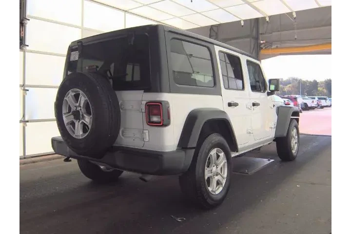 $25000 : Jeep Wrangler Unlimited 2021 image 2