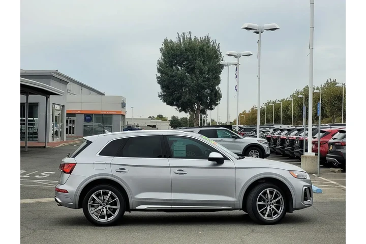 $37500 : Audi SQ5 2022 AWD 3.0T quatt image 3