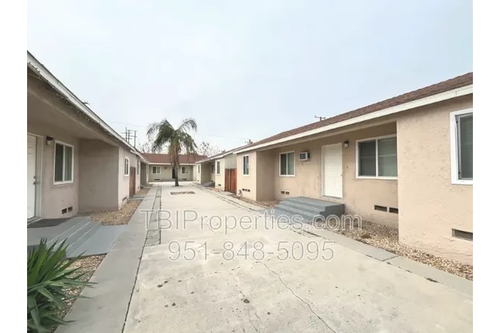 $1925 : Rento casita En San Bernardino image 10