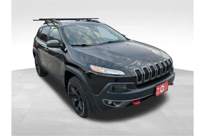 $5750 : Jeep Cherokee 2016 4x4 Trail image 9