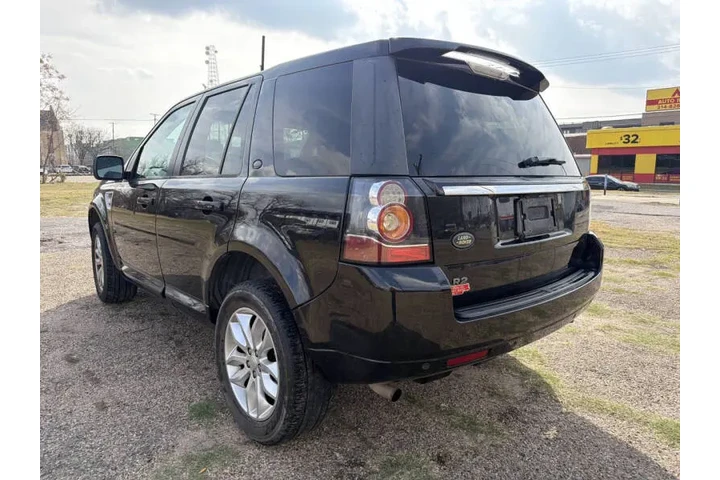 $7995 : 2014 Land Rover LR2 image 5