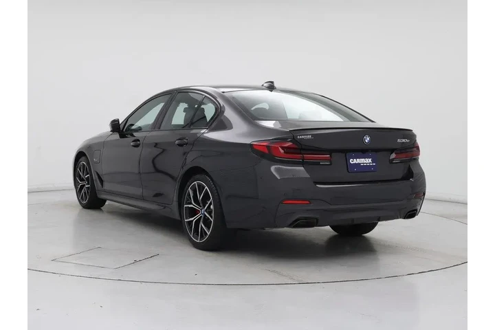 $36998 : BMW 5 Series 2023 530e 4dr S image 2
