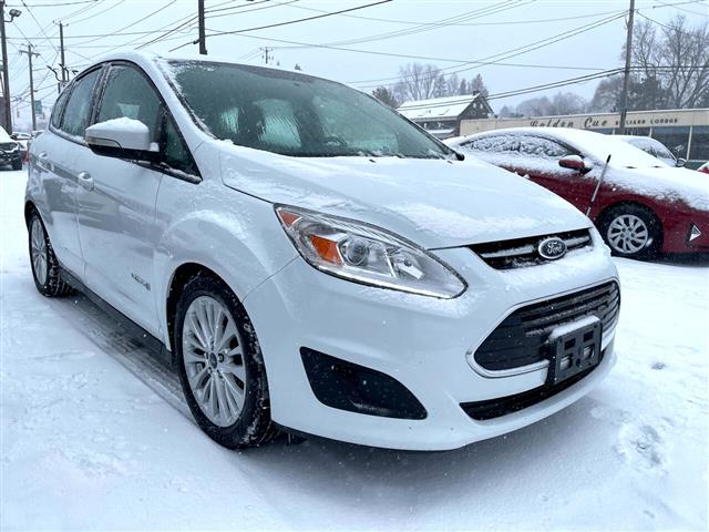 $8998 : 2018 C-Max Hybrid image 4