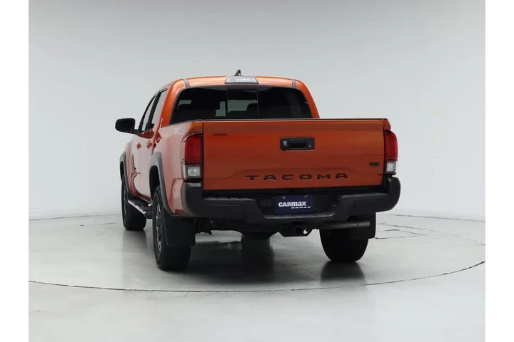 $28998 : Toyota Tacoma 2018 4x4 TRD P image 6