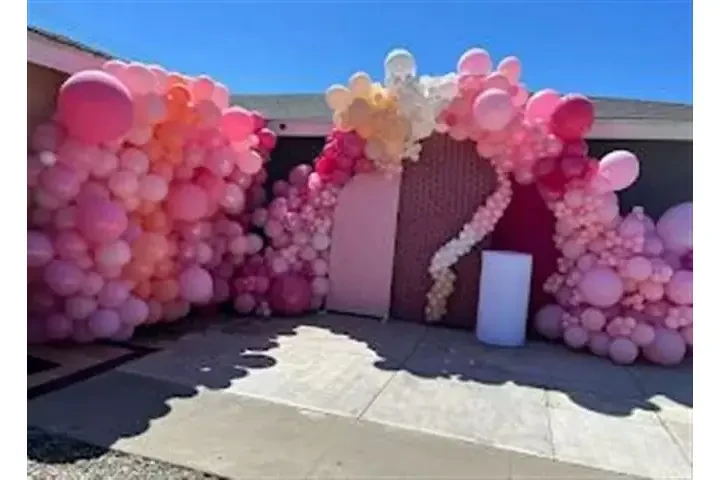 Decoraciones con globos🎈🎈🥳 image 5