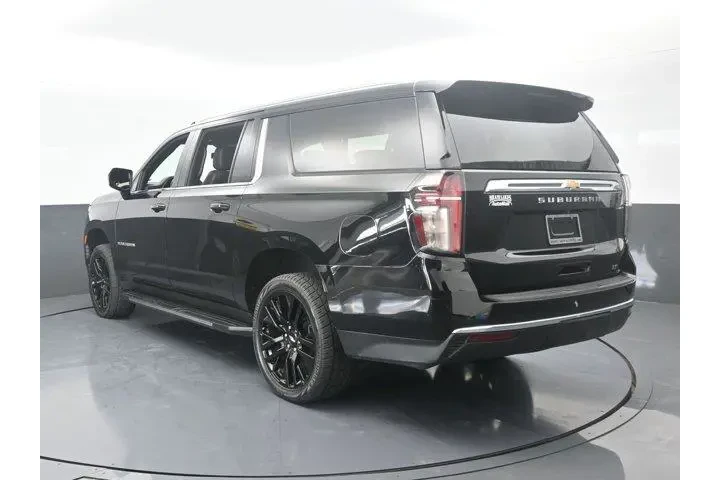 $22946 : Chevrolet Suburban 2021 4x2 image 4