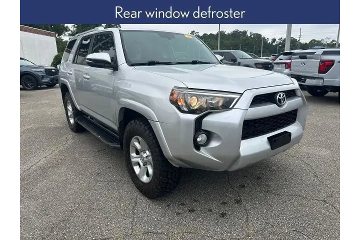 $23993 : Toyota 4Runner 2018 4x4 SR5 image 7