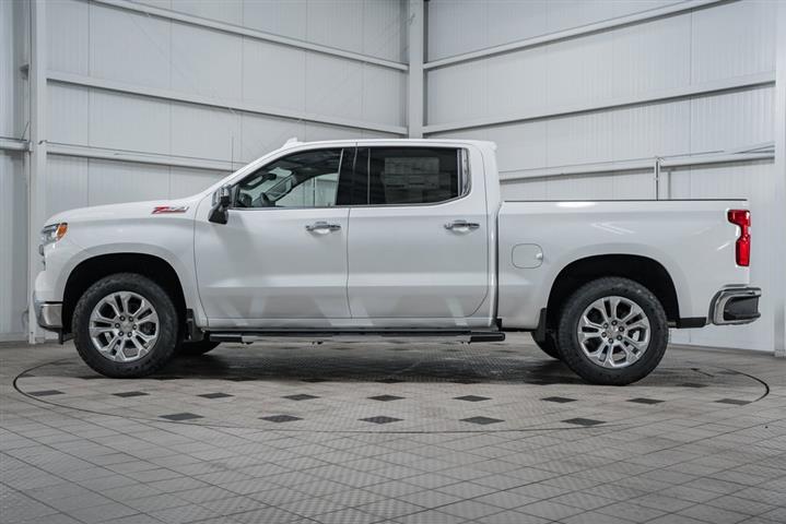 $72070 : 2025 Silverado 1500 LTZ image 4