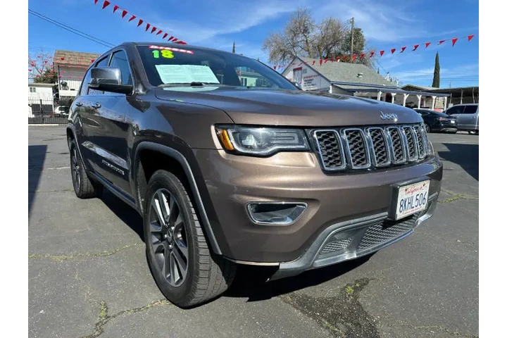 2018 Grand Cherokee Limited image 1