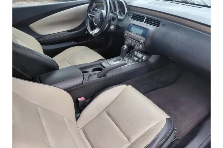 $9900 : 2010 Camaro LT image 3