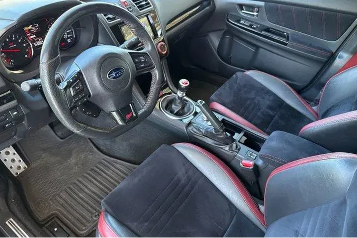 $22953 : Subaru WRX 2018 AWD STI 4dr image 5