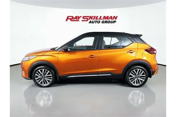 $22769 : Nissan Kicks 2024 SR 4dr Cro image 4