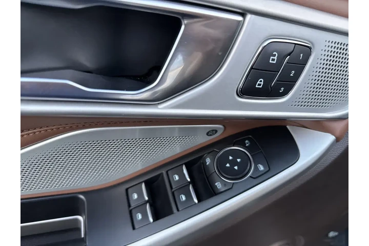 $35326 : Ford Explorer 2022 AWD King image 10