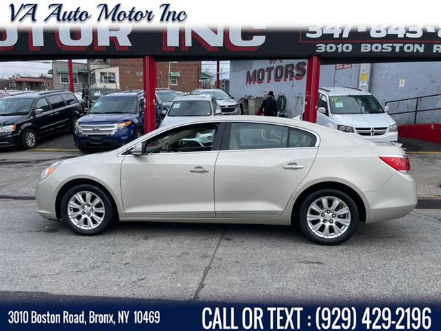 $11995 : Used 2013 LaCrosse 4dr Sdn Le image 7