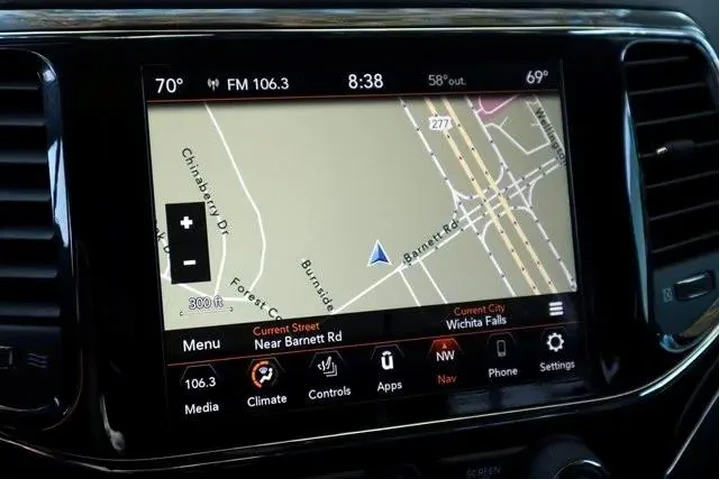 $25848 : Jeep Grand Cherokee 2021 4x2 image 6