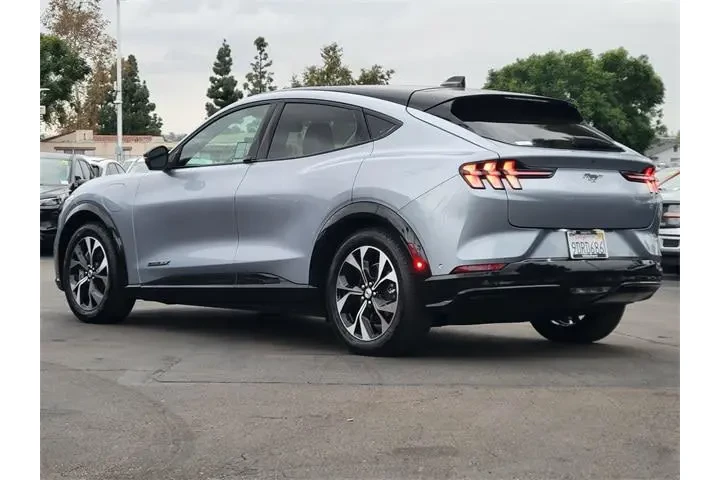 $27801 : Ford Mustang Mach-E 2022 AWD image 2