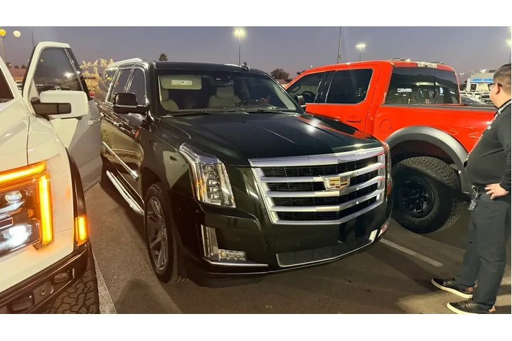 $25131 : Cadillac Escalade ESV 2016 4 image 4