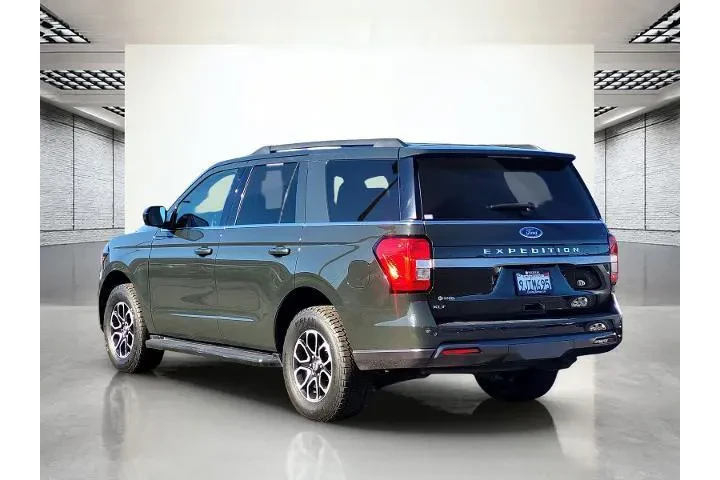 $39999 : Ford Expedition 2023 4x4 XLT image 7