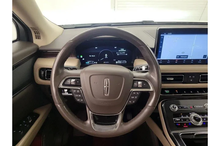 $33998 : Lincoln Nautilus 2022 AWD Re image 9