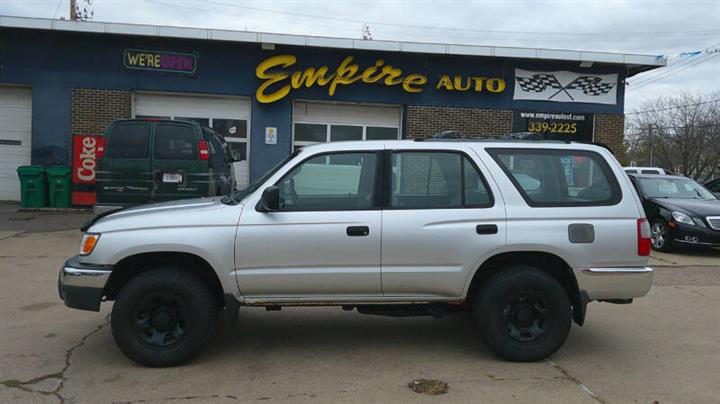 $6999 : 2000 4Runner image 2