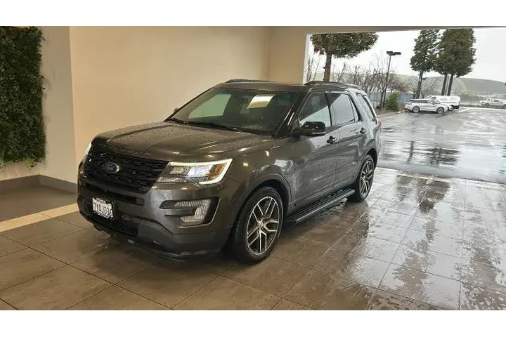 $18950 : Ford Explorer 2017 AWD Sport image 1