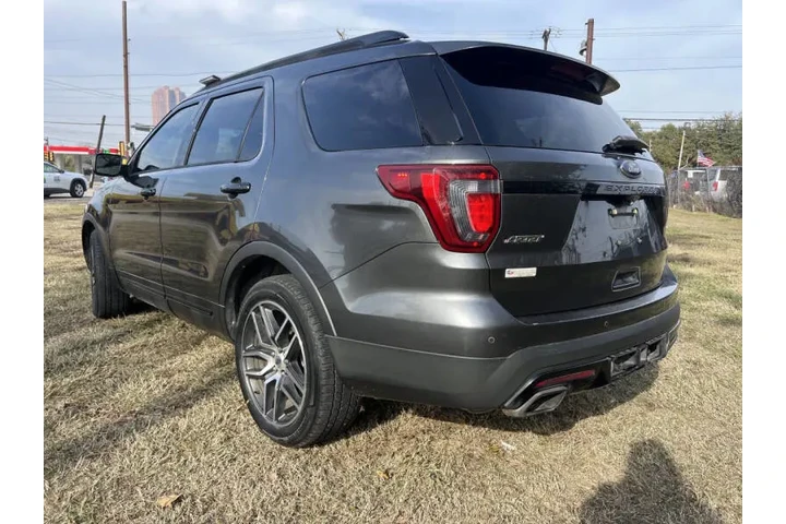 $14995 : 2017 Explorer Sport image 6