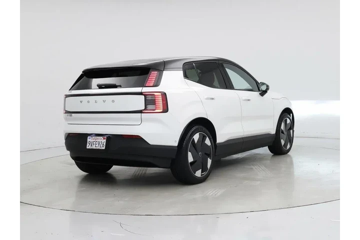 $39998 : Volvo EX30 2025 eAWD Twin Ul image 8