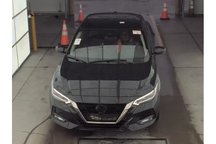 $17893 : Nissan Sentra 2022 SR 4dr Se image 2