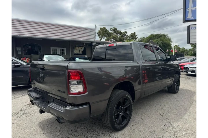 2023 RAM 1500 Big Horn Crew C image 6