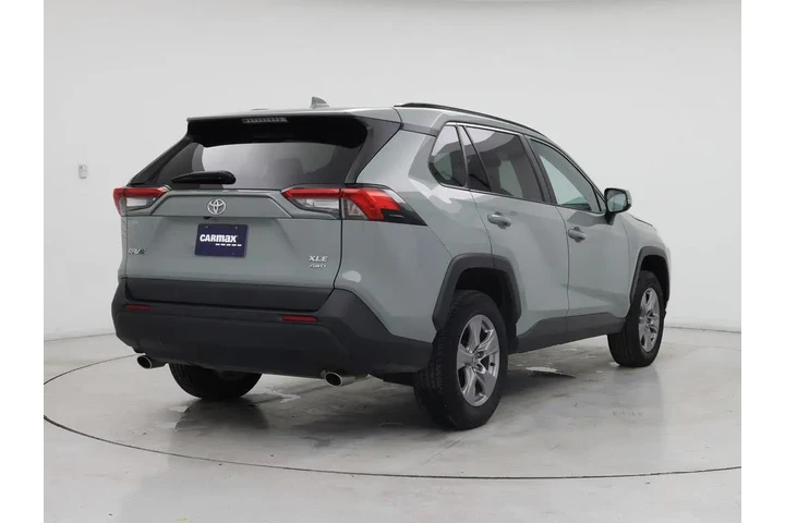 $25998 : Toyota RAV4 2022 AWD XLE 4dr image 8