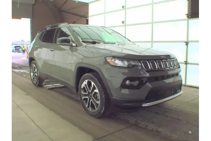 $21323 : Jeep Compass 2022 4x4 Limite image 4