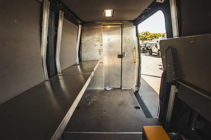 2018 Sprinter Cargo Van 2500 image 10