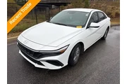 Hyundai ELANTRA 2024 SE 4dr