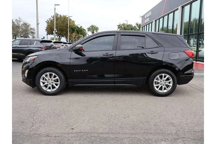 $14490 : Chevrolet Equinox 2021 LS 4d image 7