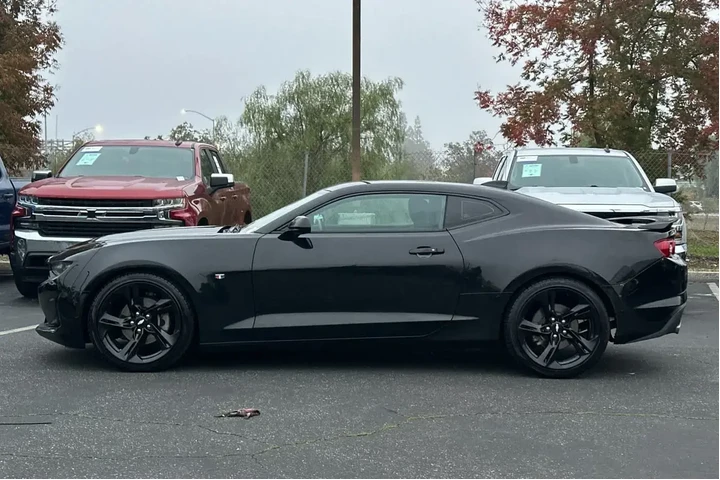 $21500 : Chevrolet Camaro 2019 LT 2dr image 5