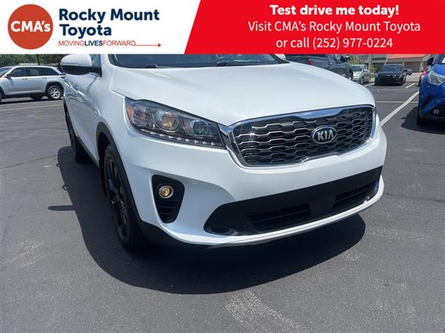 $22390 : PRE-OWNED 2020 KIA SORENTO EX image 1