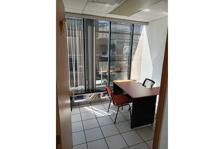 $3480 : RENTA DE OFICINAS AMUEBLADAS image 1