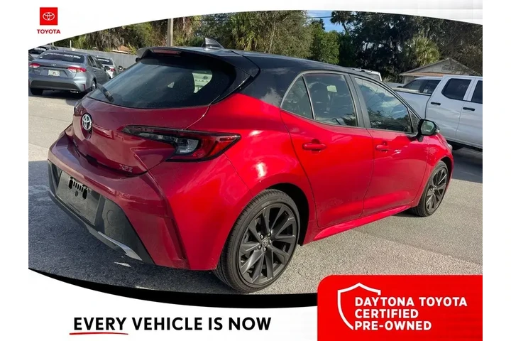 $27000 : Toyota Corolla Hatchback 202 image 5