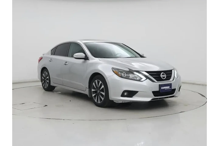$12998 : Nissan Altima 2017 2.5 SL 4d image 1