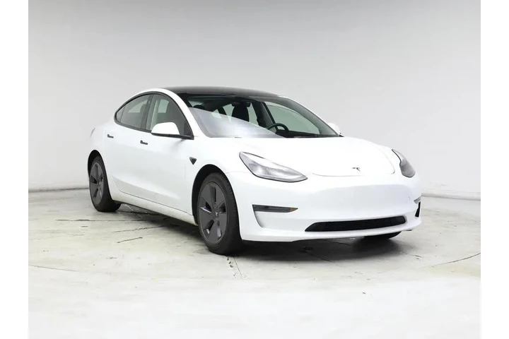 $26998 : Tesla Model 3 2022 4dr Sedan image 1