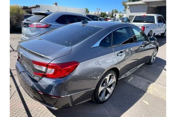 $22516 : Honda Accord 2019 Touring 4d image 7