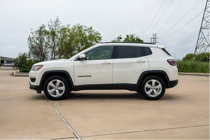 $13285 : Jeep Compass 2018 Latitude 4 image 3