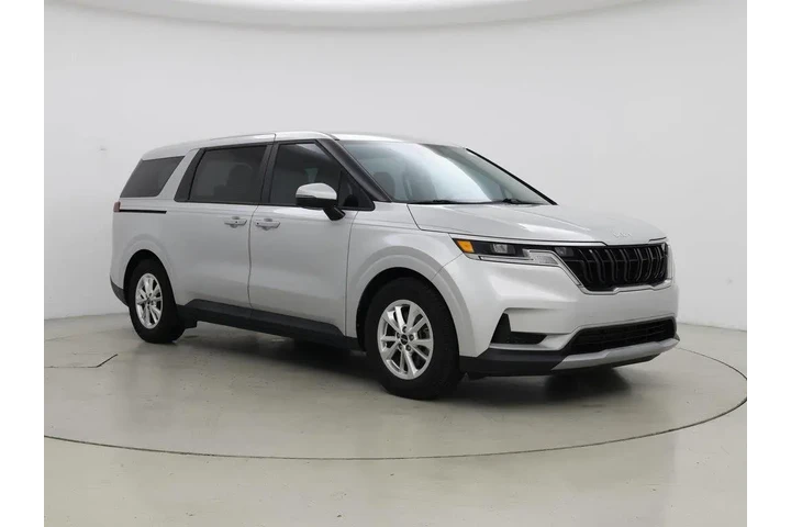 $30998 : Kia Carnival 2023 LX 4dr Min image 1