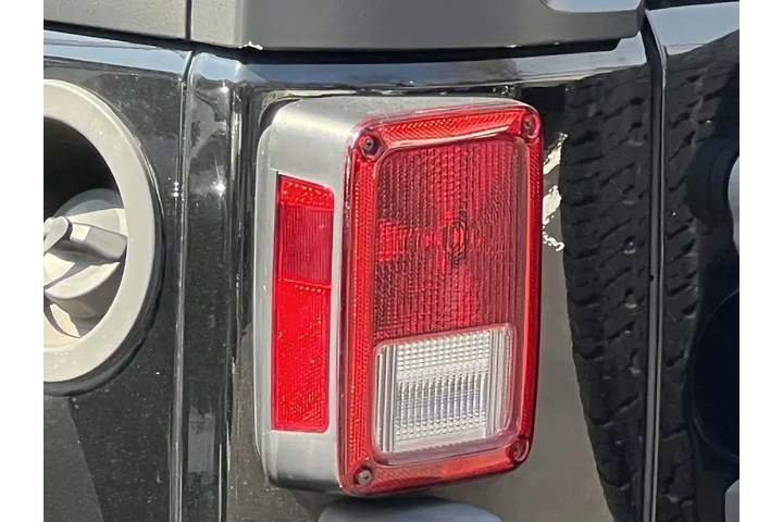 $15000 : Jeep Wrangler Unlimited 2016 image 8