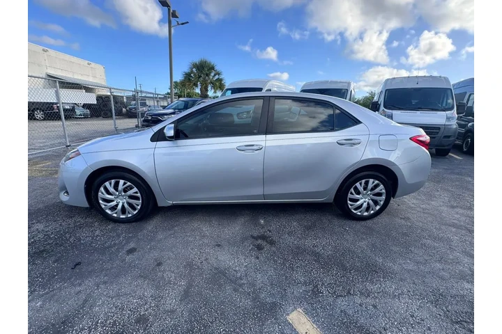 $1000 : 2017 TOYOTA COROLLA image 5