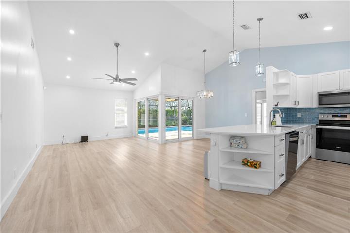 $650000 : Facil Comprar Tu casa  Miami image 6