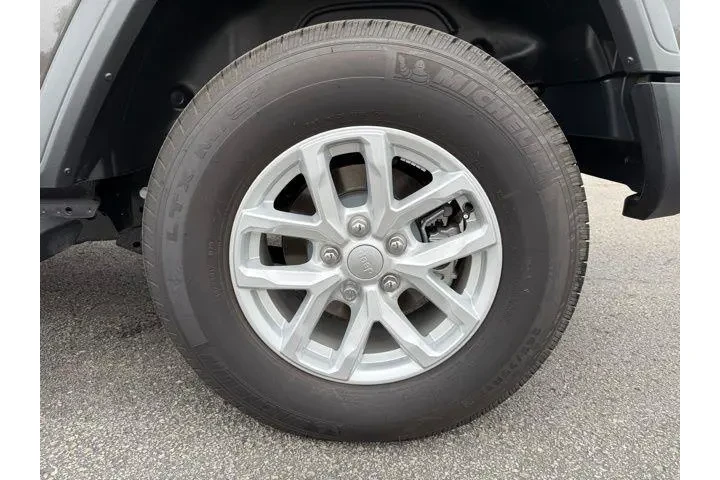 $32700 : Jeep Wrangler 2023 4x4 Sport image 7